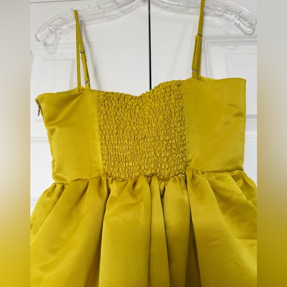Future Collective Women's Sweetheart Bubble Satin Midi Dress Yellow XS NWT - Picture 7 of 12